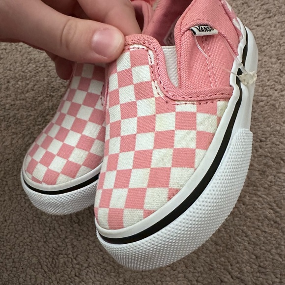 Vans little girl toddler pink checkered slip on sneakers size 5 - Picture 3 of 7